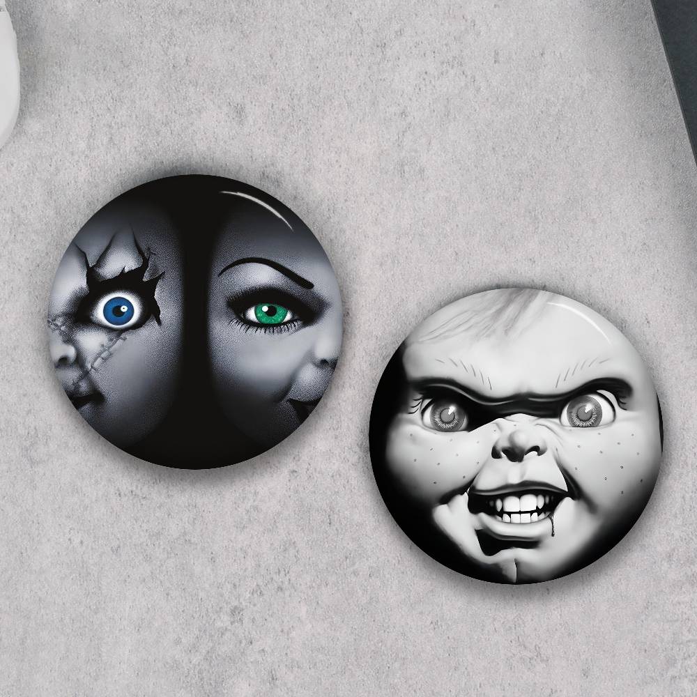 เข็มกลัดติดเสื้อ Chucky จากภาพ - Gaming Console Buttons บทวิจารณ์และราคา